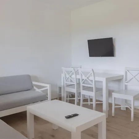 公寓 Gardens By Interhome 苏昂博