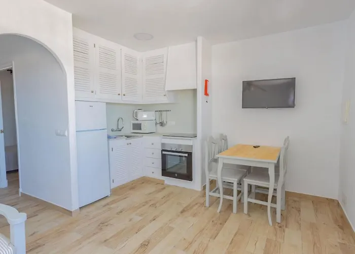 דירה Gardens By Interhome סון באו